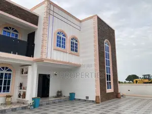 5bdrm House in Trede., Kumasi Metropolitan for rent