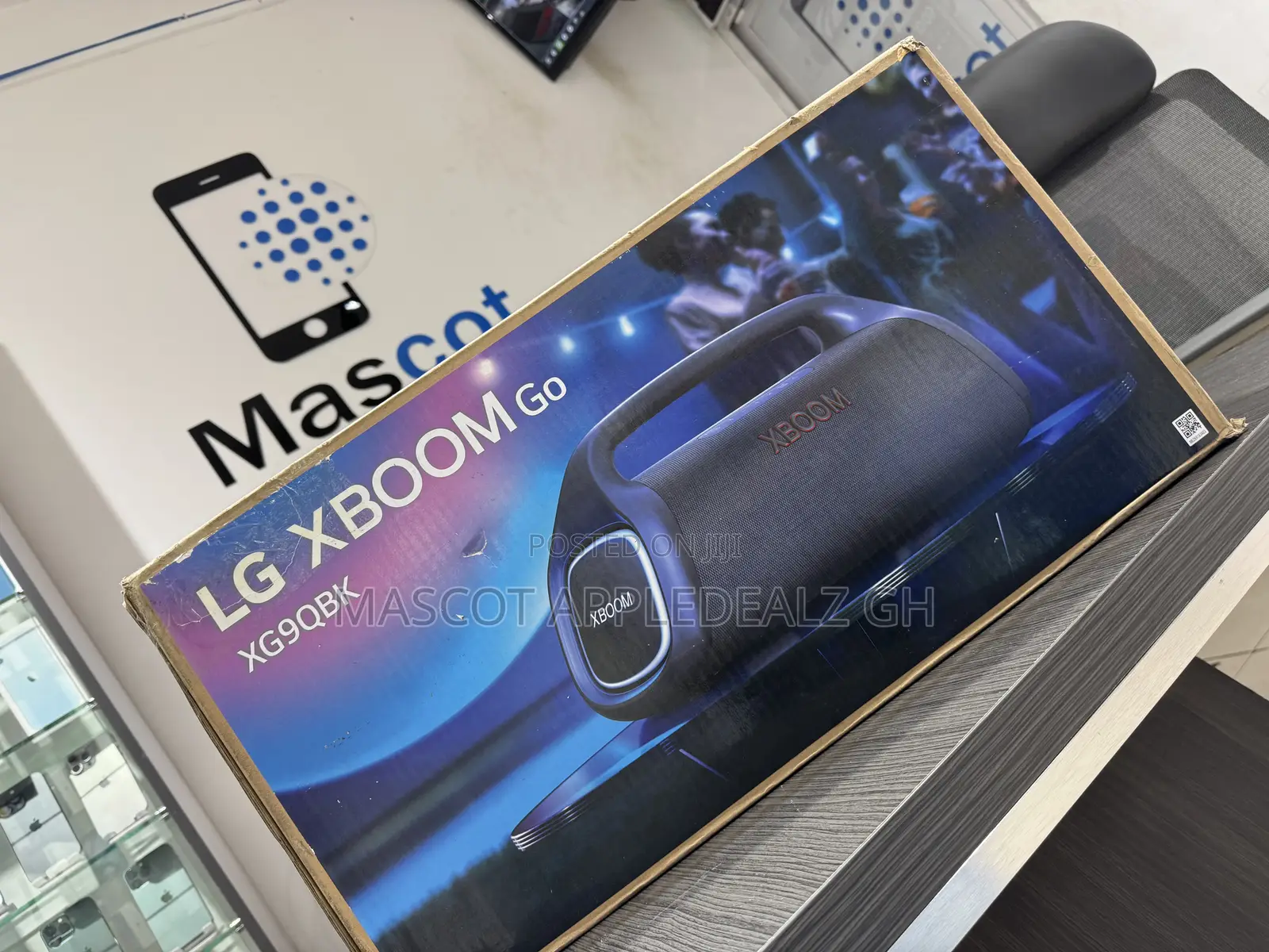 Portable Bluetooth Speaker Lg Xboomgo Xg9qbk Ip67 24-Hour