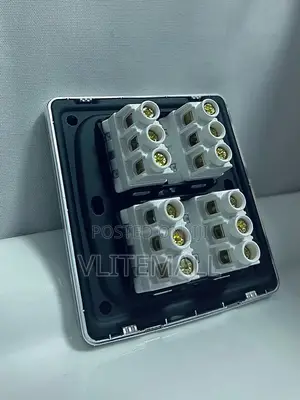 Smart Wall Valbona Chrome Socket