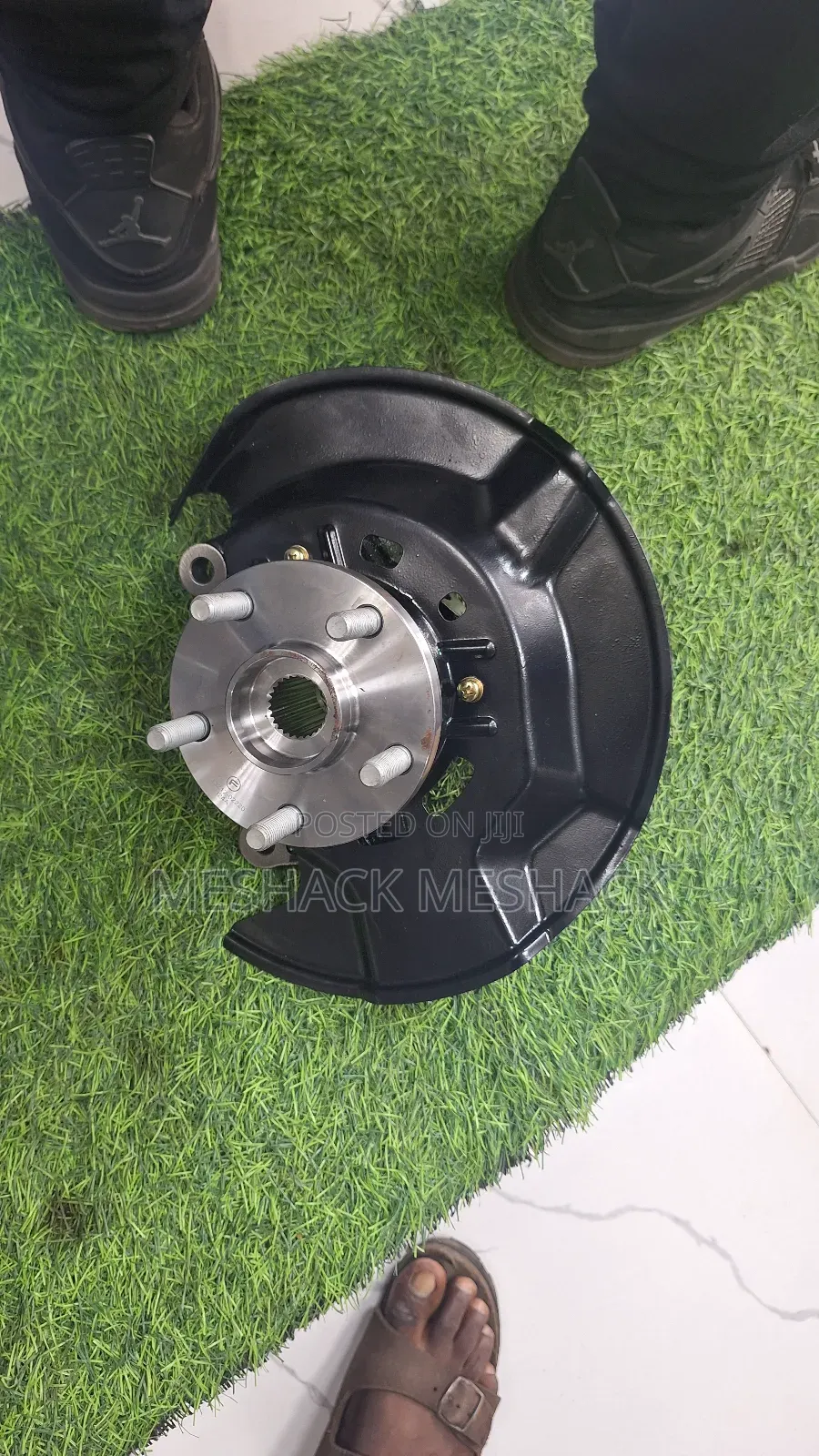 Toyota Corolla Front Hub