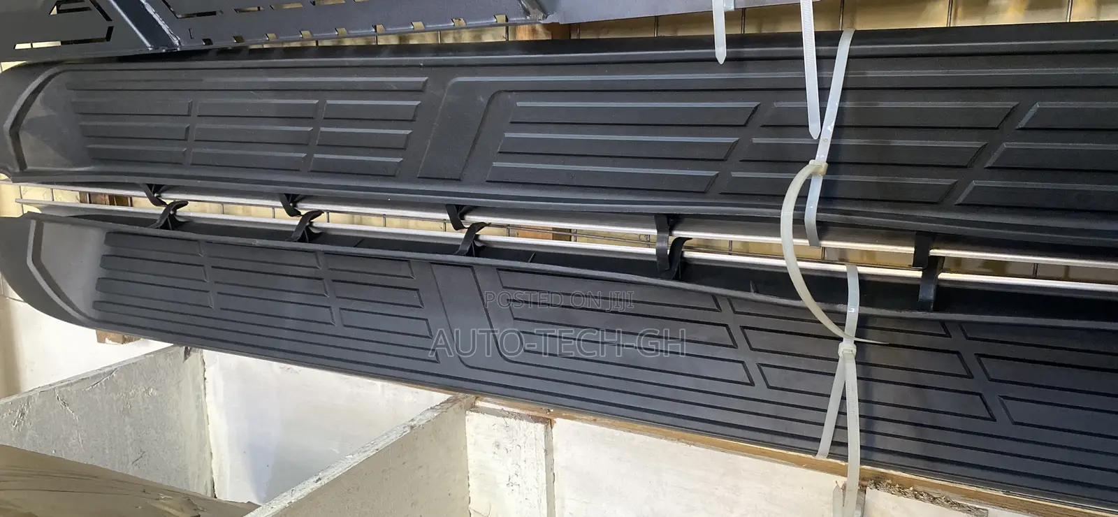 Toyota Hilux Side Step 2016 Upwards