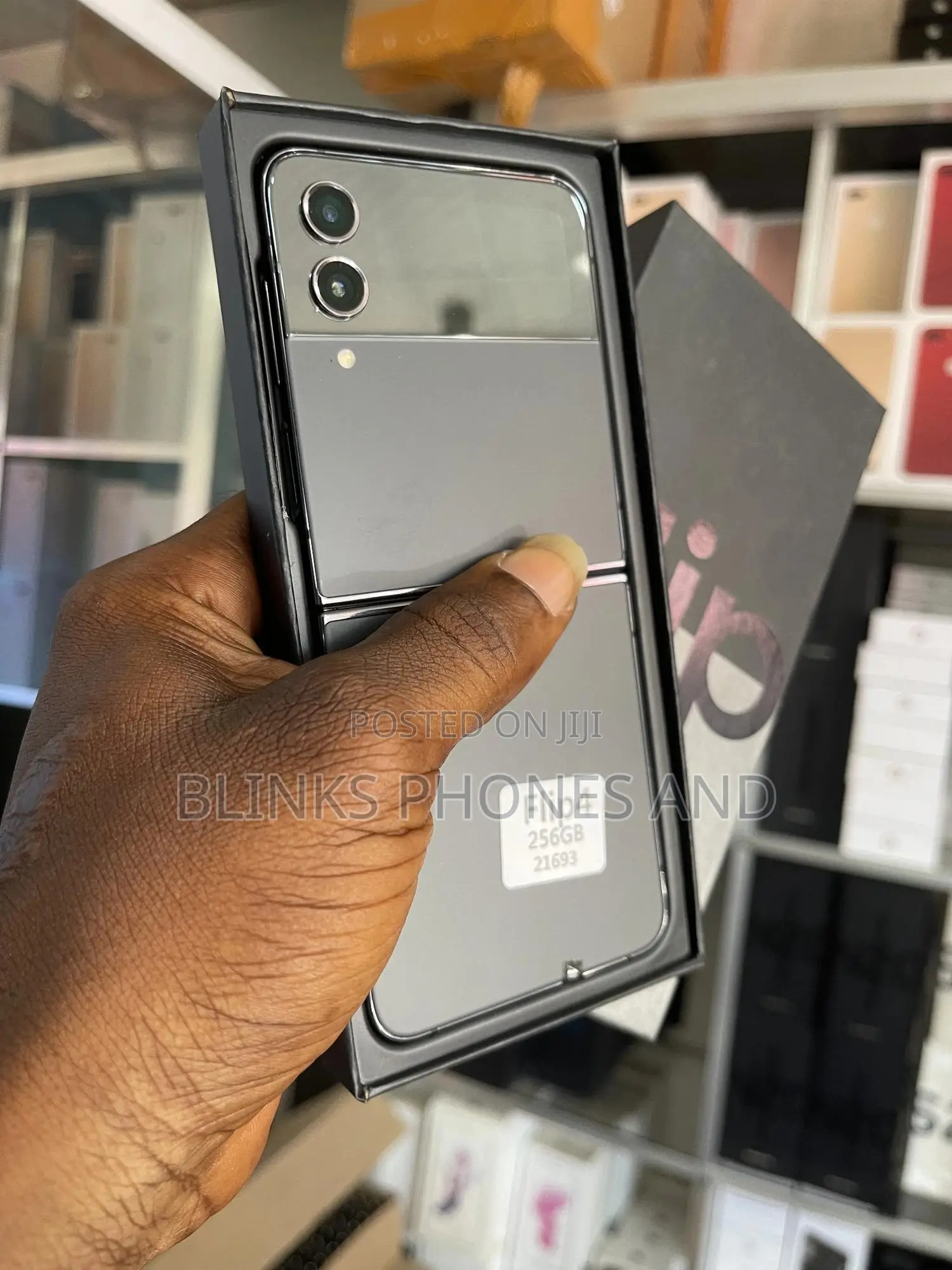 New Samsung Galaxy Z Flip4 256 GB Black