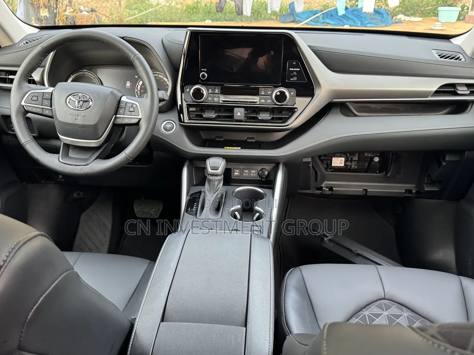 Toyota Highlander XLE AWD 2024 Red