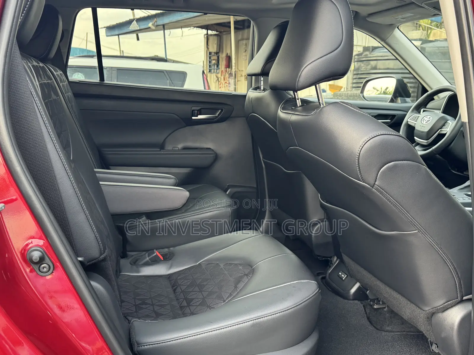 Toyota Highlander XLE AWD 2024 Red