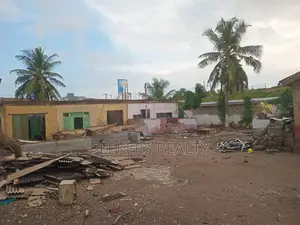 1 and Half Plot for Sale at Kwame Nkrumah Circle