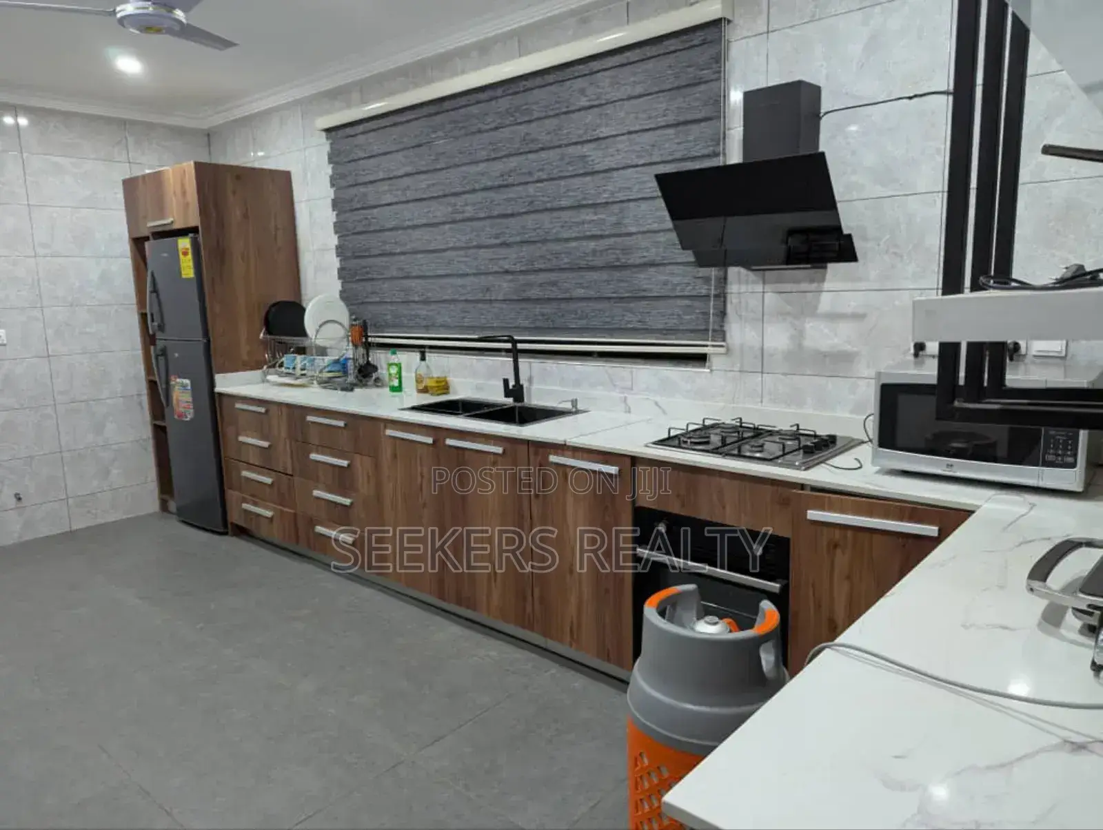 Furnished 3bdrm House in Seekers Realty, Tantra Hills for rent