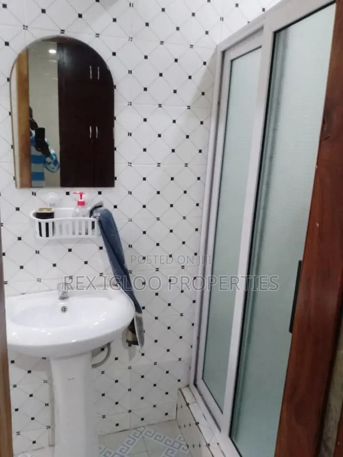 Furnished 2bdrm Apartment in Nungua Addogonno, Accra Metropolitan