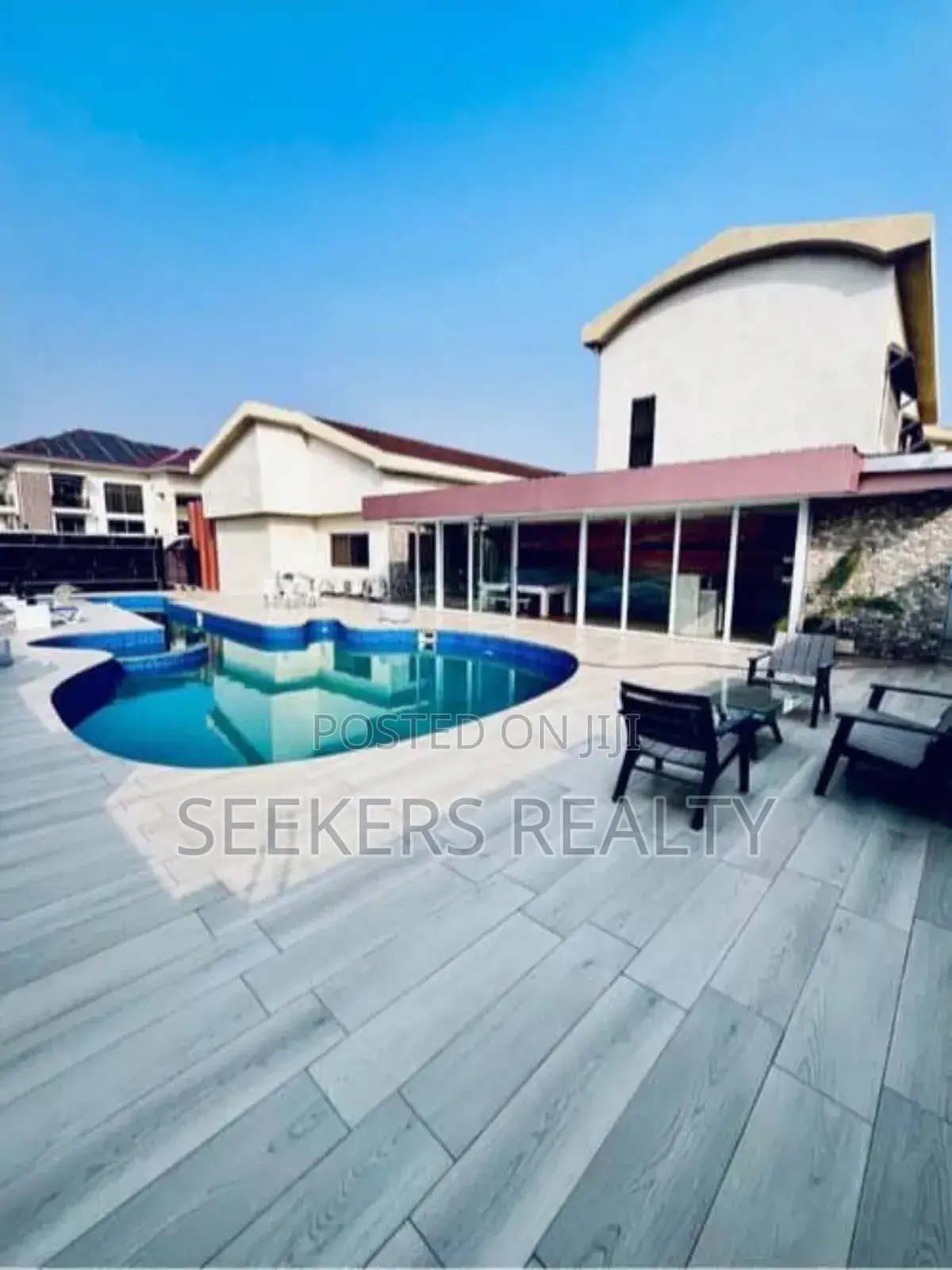 Furnished 6bdrm Mansion in Seekers Realty, Labone for sale