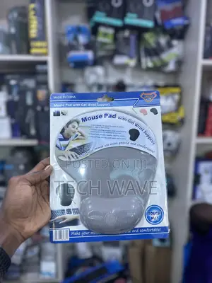 Mouse Pad With Gel Wrist Support