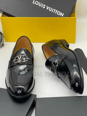 Louis Vuitton Shoe / Mirror