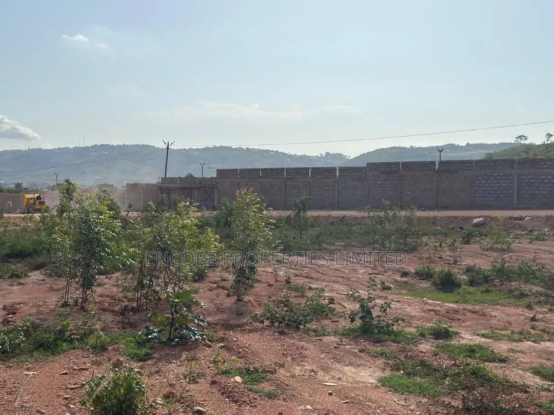 Acres of Titled Land in Oyibi Aya Court