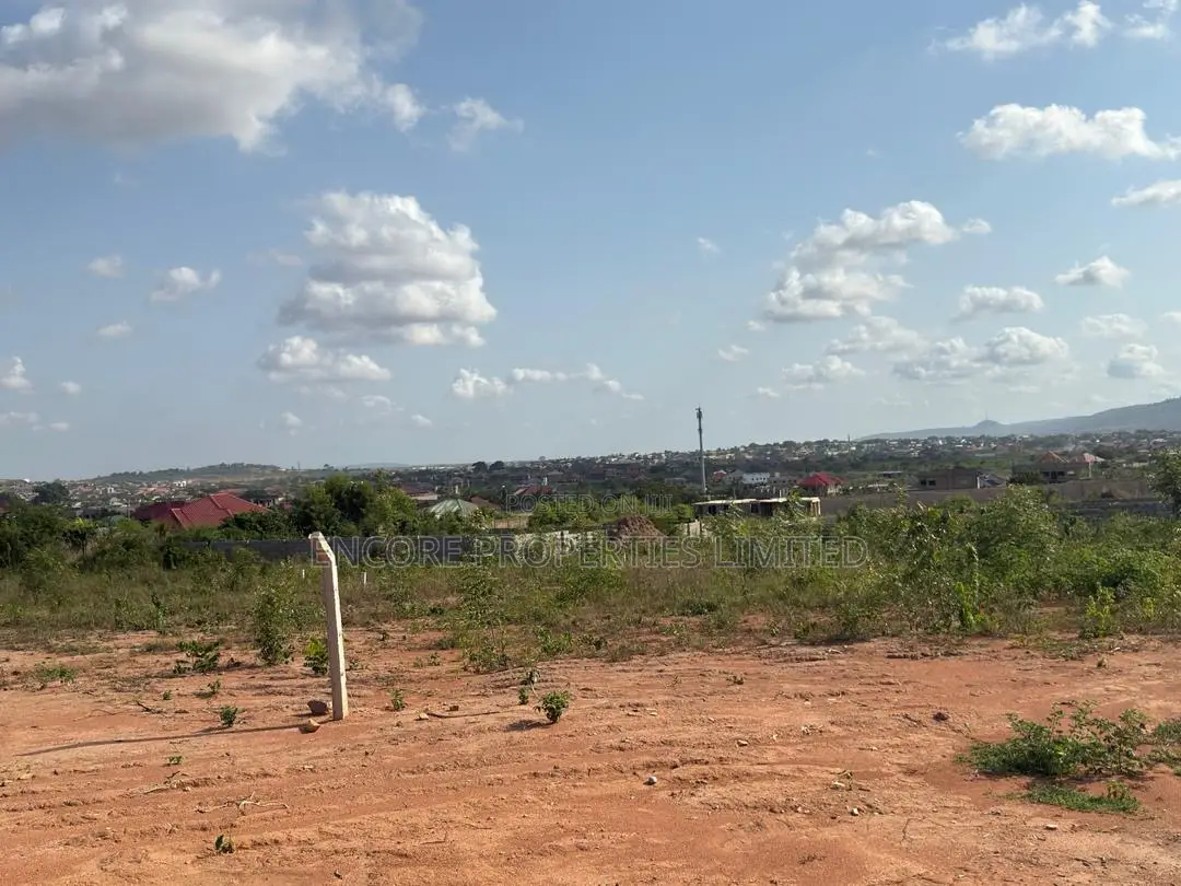 Acres of Titled Land in Oyibi Aya Court