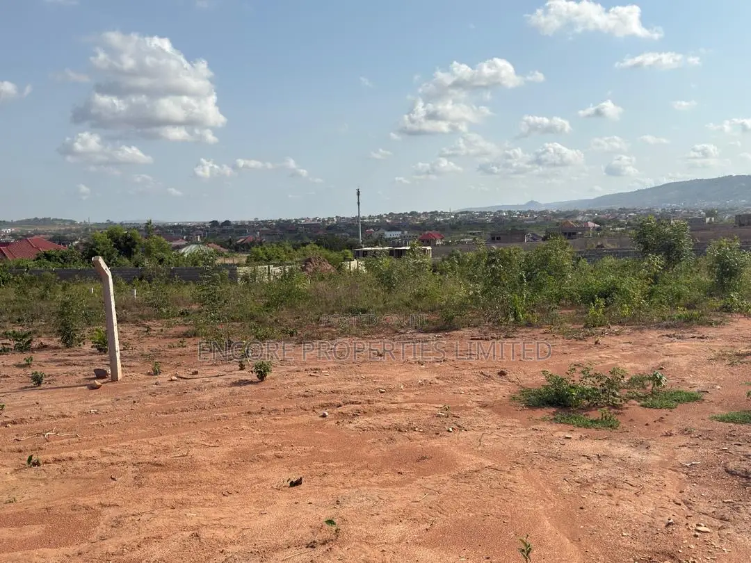 Acres of Titled Land in Oyibi Aya Court