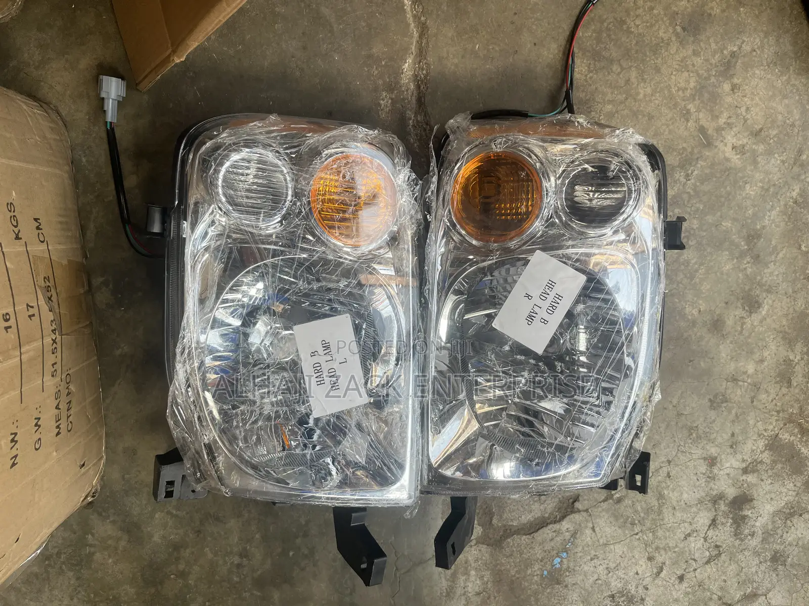 Nissan Hardbody Headlight