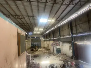 700 at North Kaneshie Industrial Area for Rent