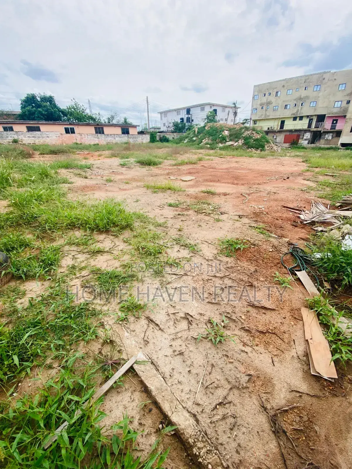 2 Half Plot for Sale at Haasto