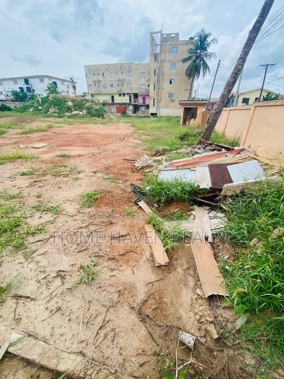 2 Half Plot for Sale at Haasto