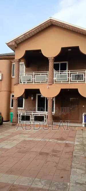 4bdrm House in Abu Abdulai Property, Pillar 2 for rent