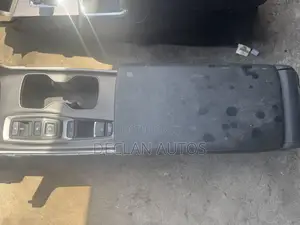 Center Console And Armrest Honda Accord 2018-2022
