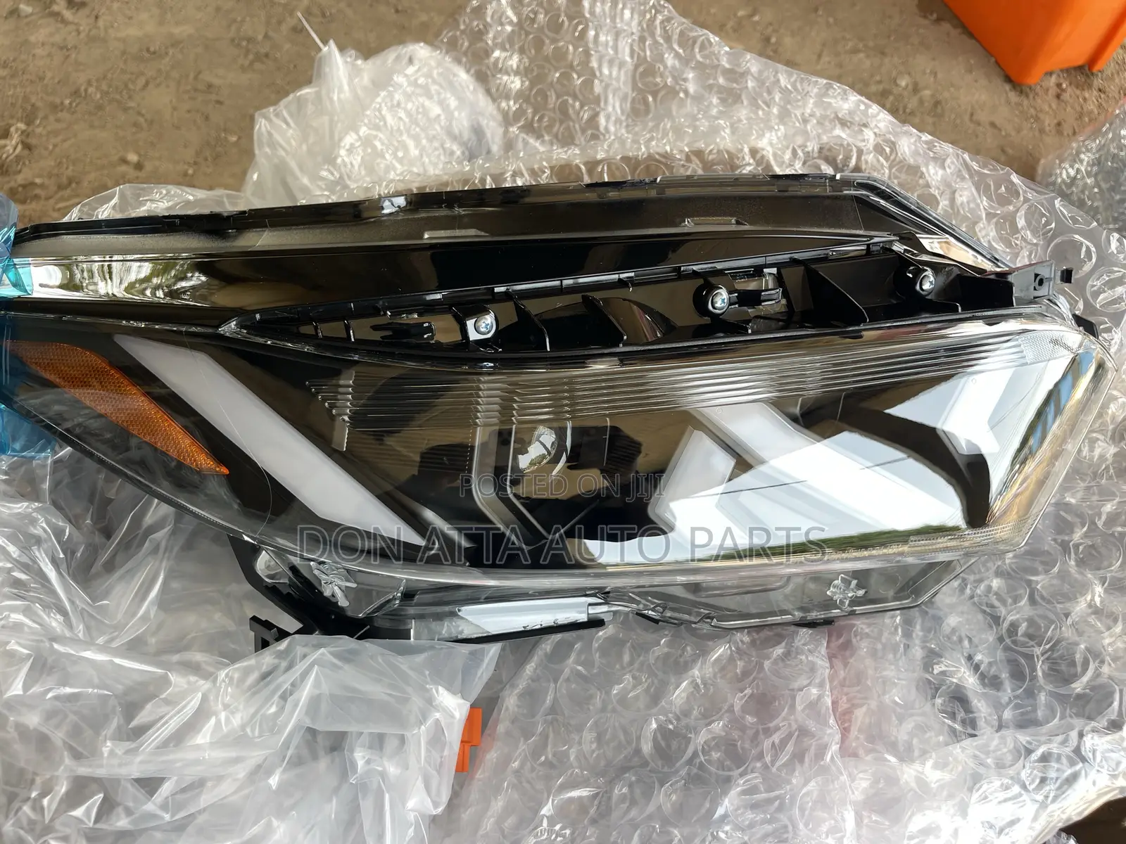 Honda HRV 2019 Spec Head Light