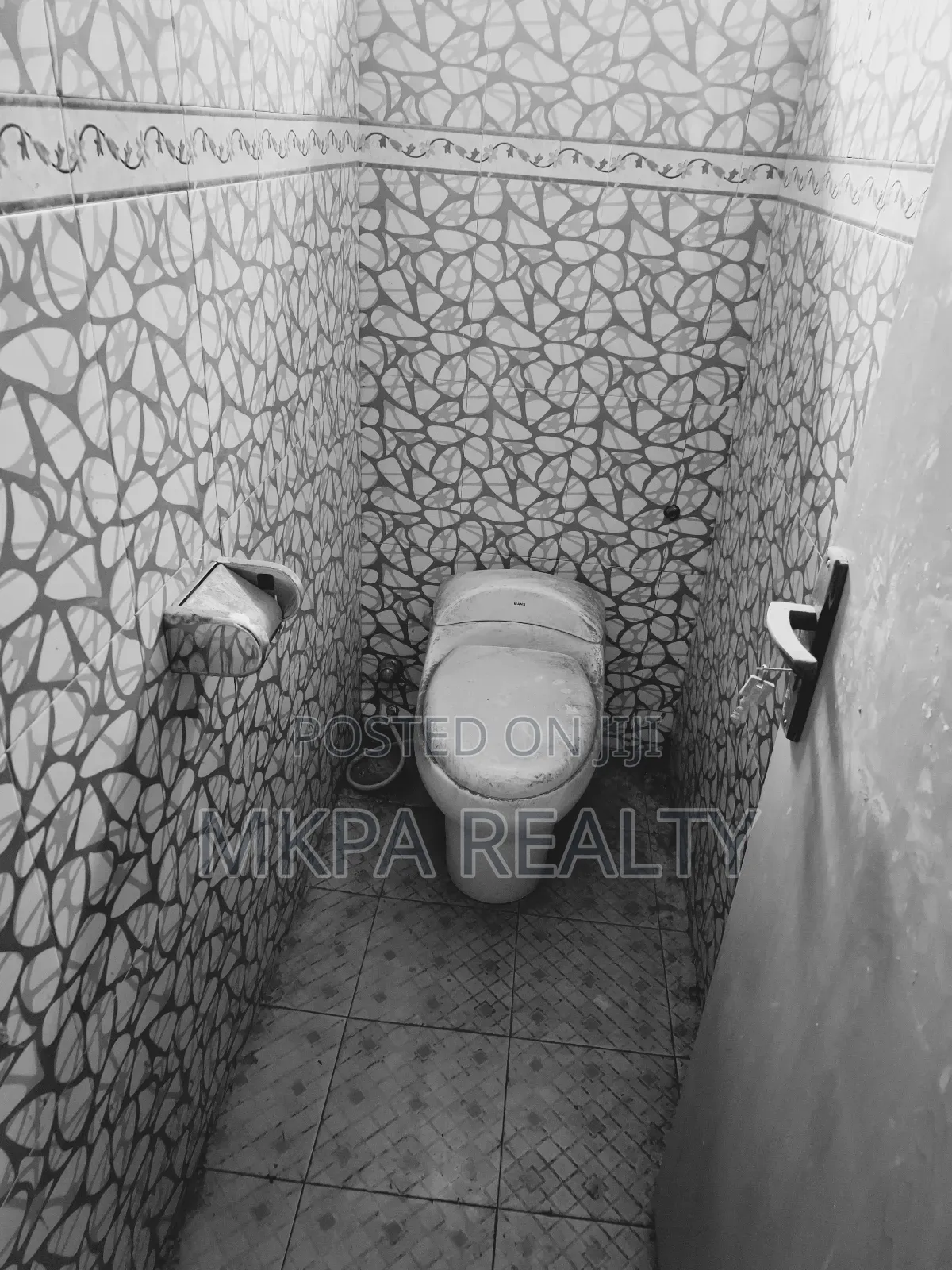 5bdrm House in Mkpa Realty, Tamale Municipal for sale