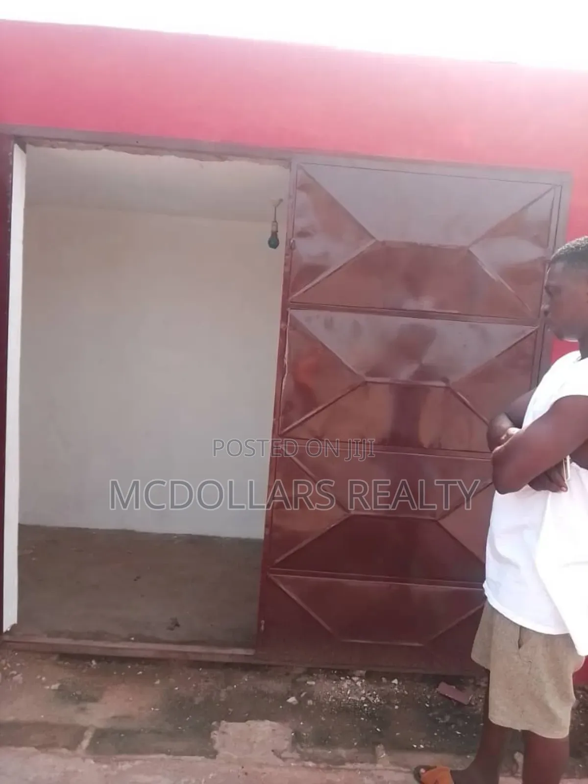 Down Shop for Rent, Alhaji- Lapaz, (Small Shop), 2 Years