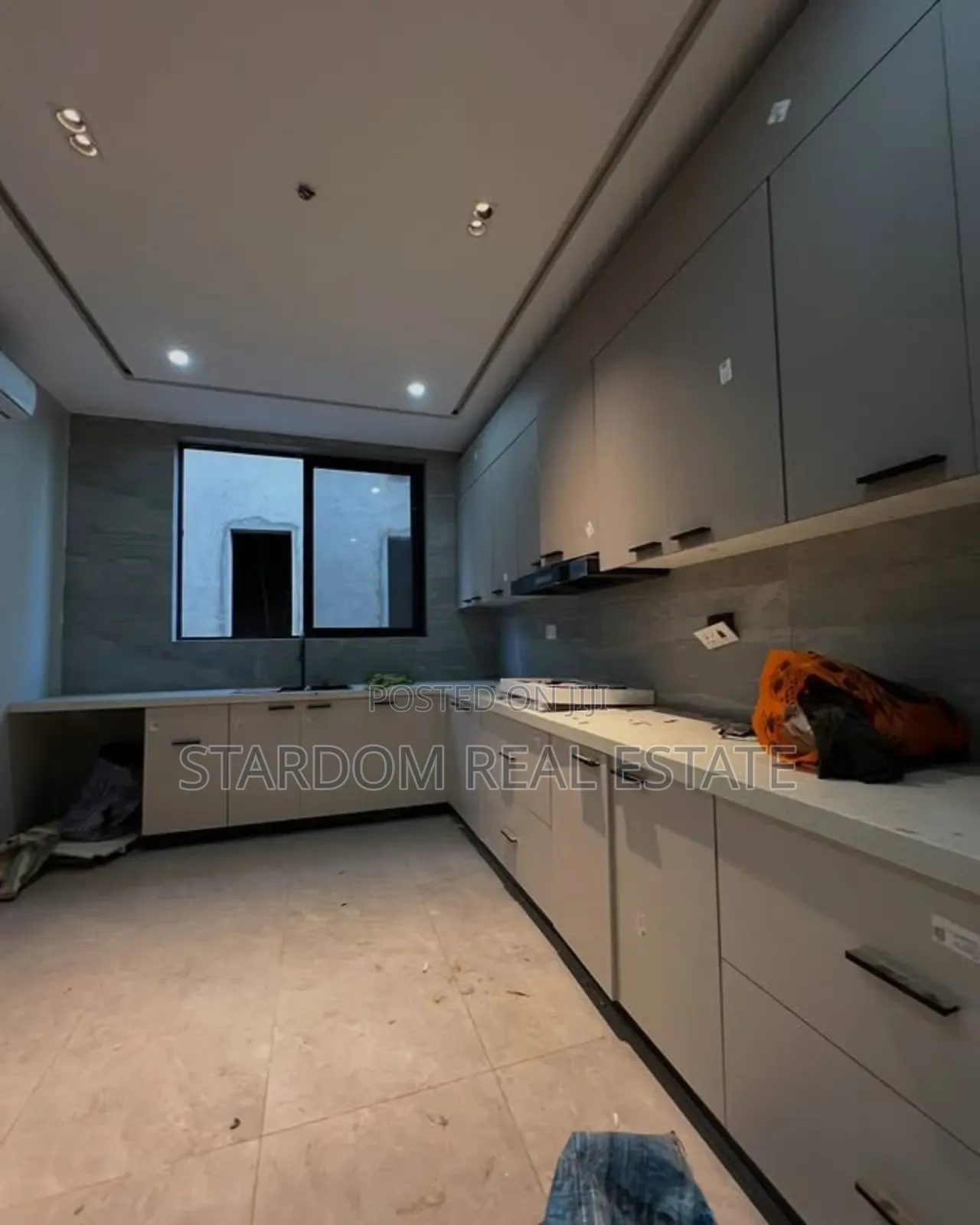 2bdrm Apartment in Adjiriganor for rent