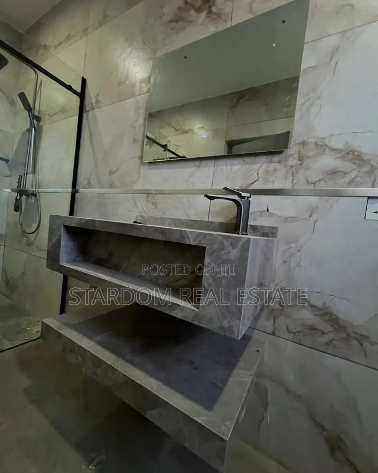 2bdrm Apartment in Adjiriganor for rent
