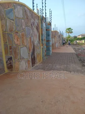 5bdrm House in Malejor Main Road for rent