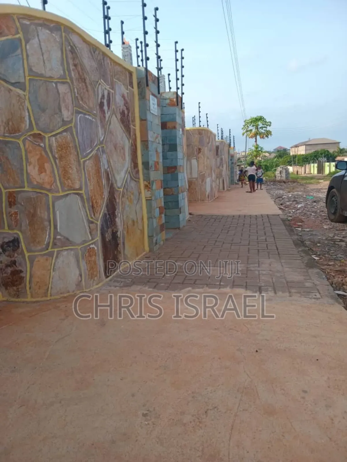 5bdrm House in Malejor Main Road for rent