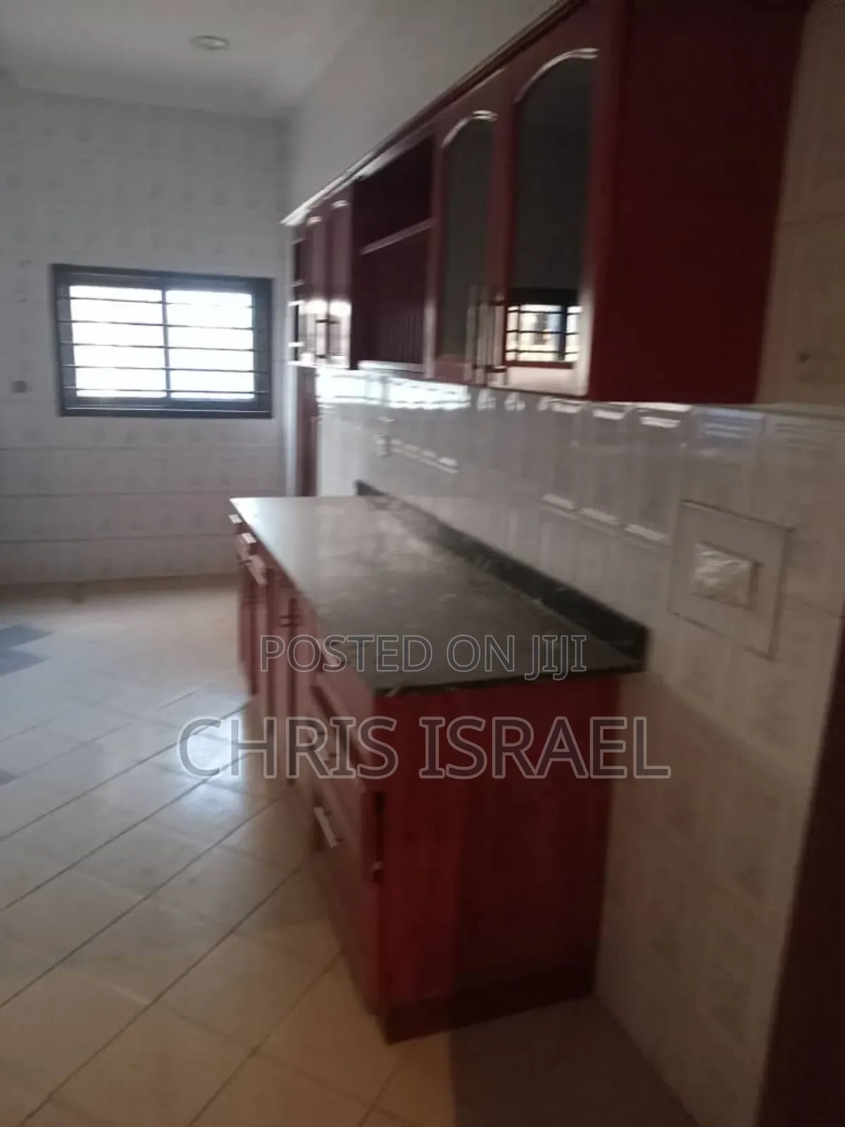 5bdrm House in Malejor Main Road for rent