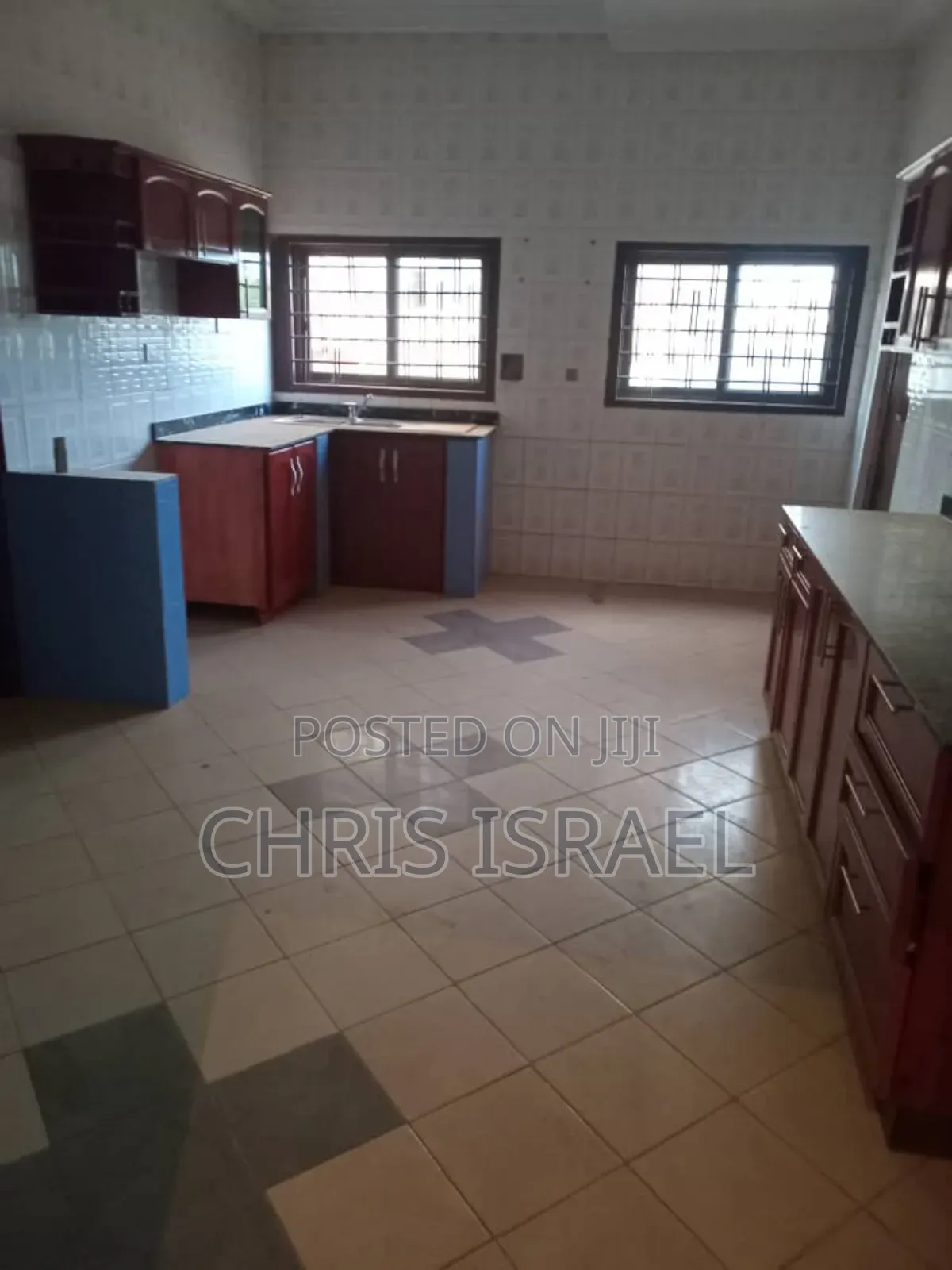 5bdrm House in Malejor Main Road for rent