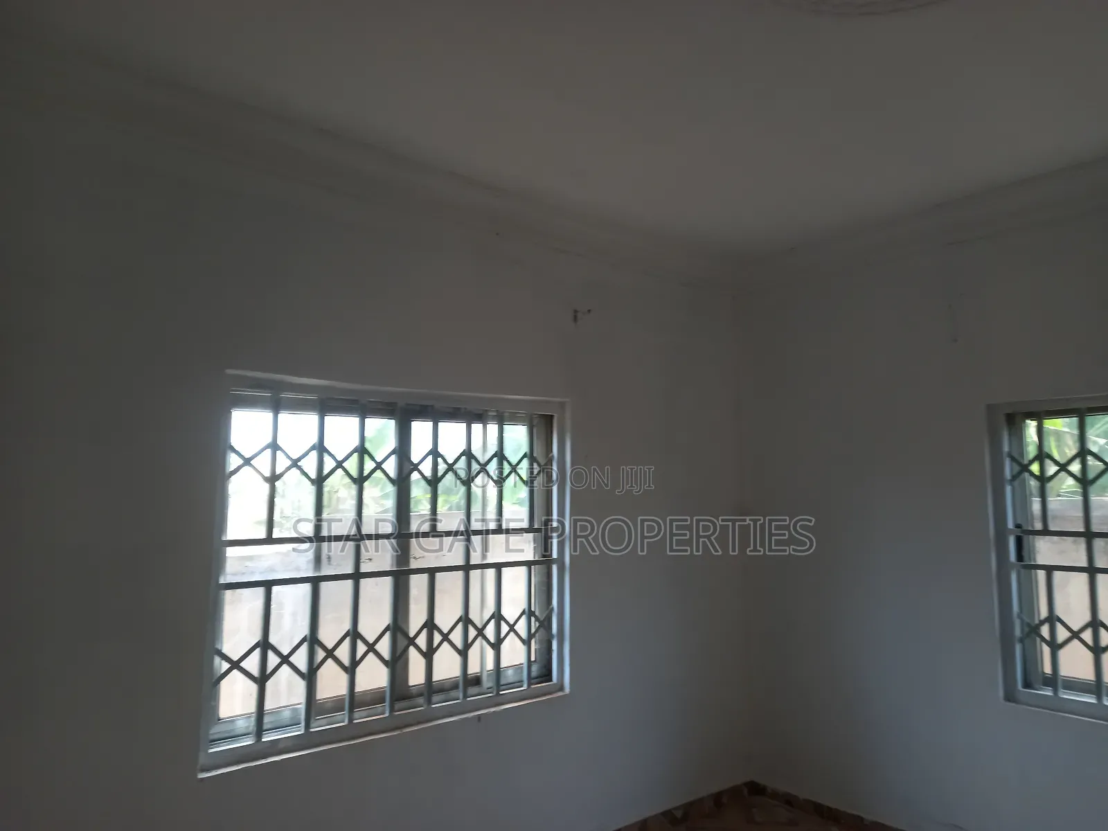 8 Bedrooms for Hotel/ Guest House.