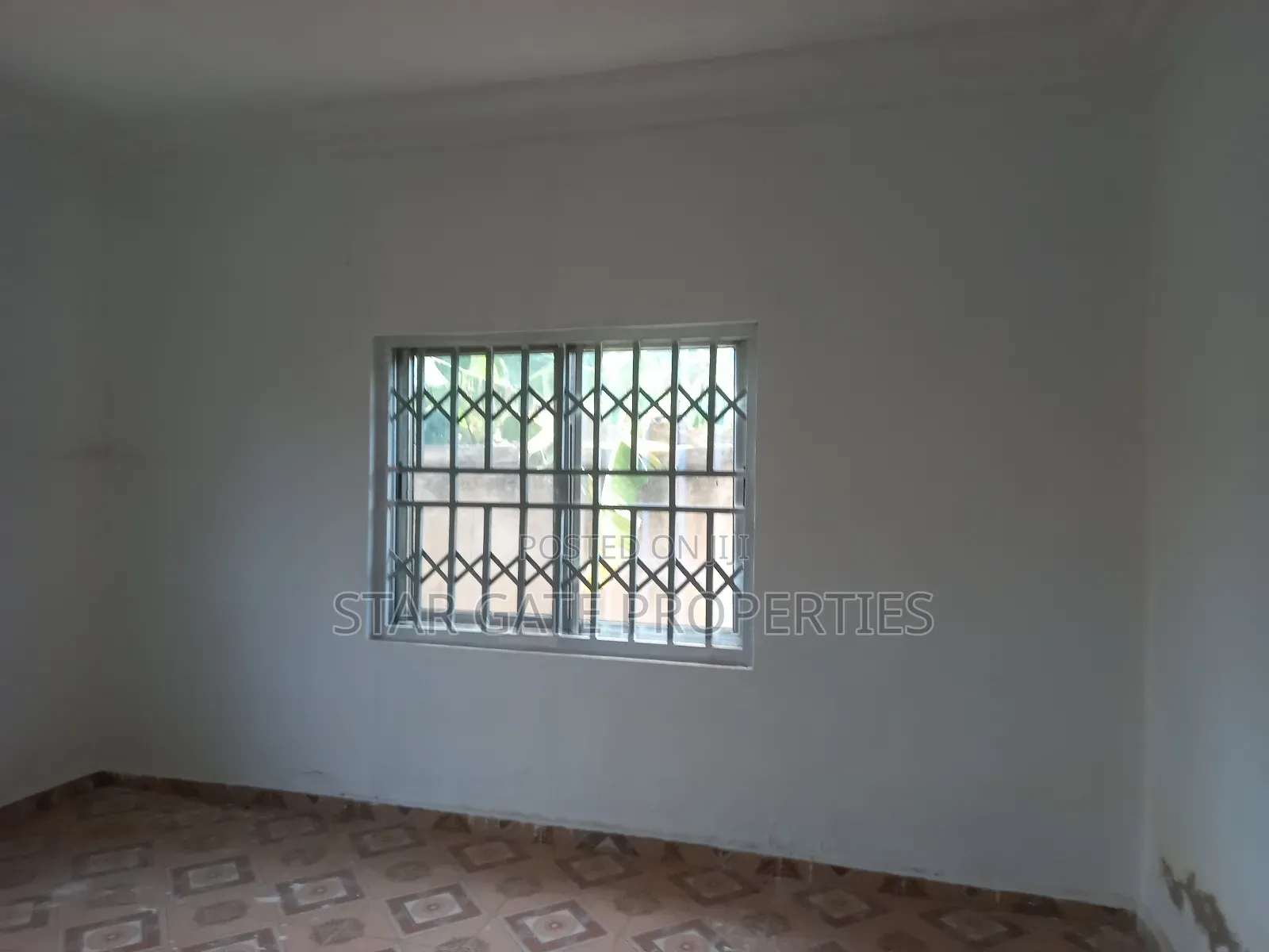 8 Bedrooms for Hotel/ Guest House.
