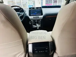 Toyota Land Cruiser Prado 2.7 i 2013 White