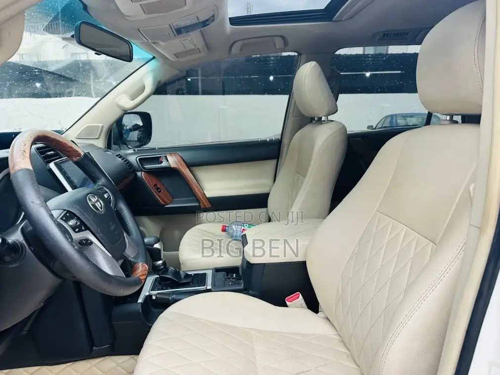 Toyota Land Cruiser Prado 2.7 i 2013 White