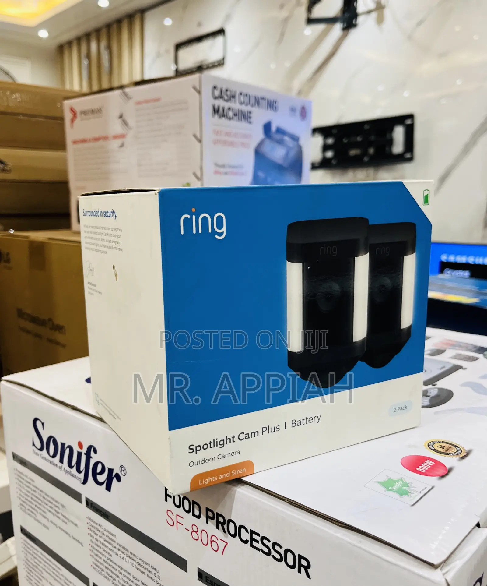 Sealed in Box Ring 2 in 1 Sportlight Cam Plus/ Battery.
