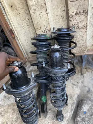 Toyota Corolla 2009,2013,2014,2016 Front And Back Shocks