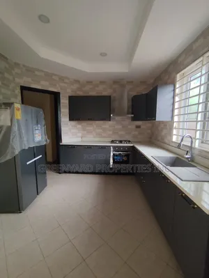 5bdrm Townhouse / Terrace in Dworwulu for rent
