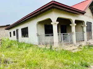 4bdrm House in Millions Properties, Kumasi Metropolitan for sale