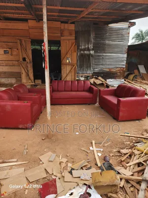 Beautiful Emefa Sofa Chair