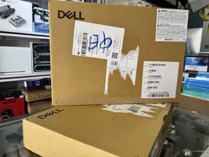 New Laptop Dell 16GB Intel Core Ultra 7 SSD 256GB
