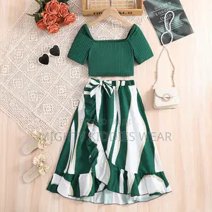 Girls 2pcs Striped Top With Printed Skirts 8yrs