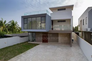 4bdrm Duplex in Suadom Properties, Tseaddo for rent