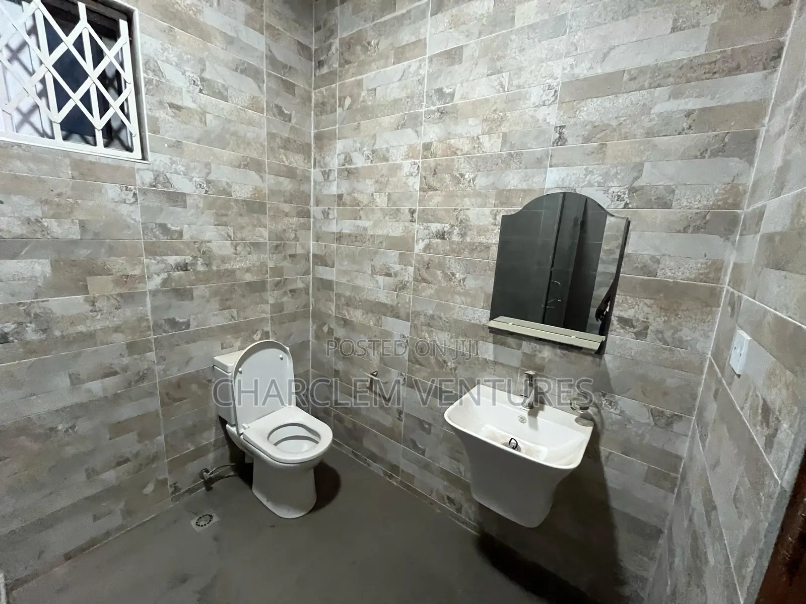 3bdrm House in Charclem Ventures, Adjiriganor for rent