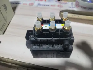 Airmatic Valve Block C300, E300, GLS
