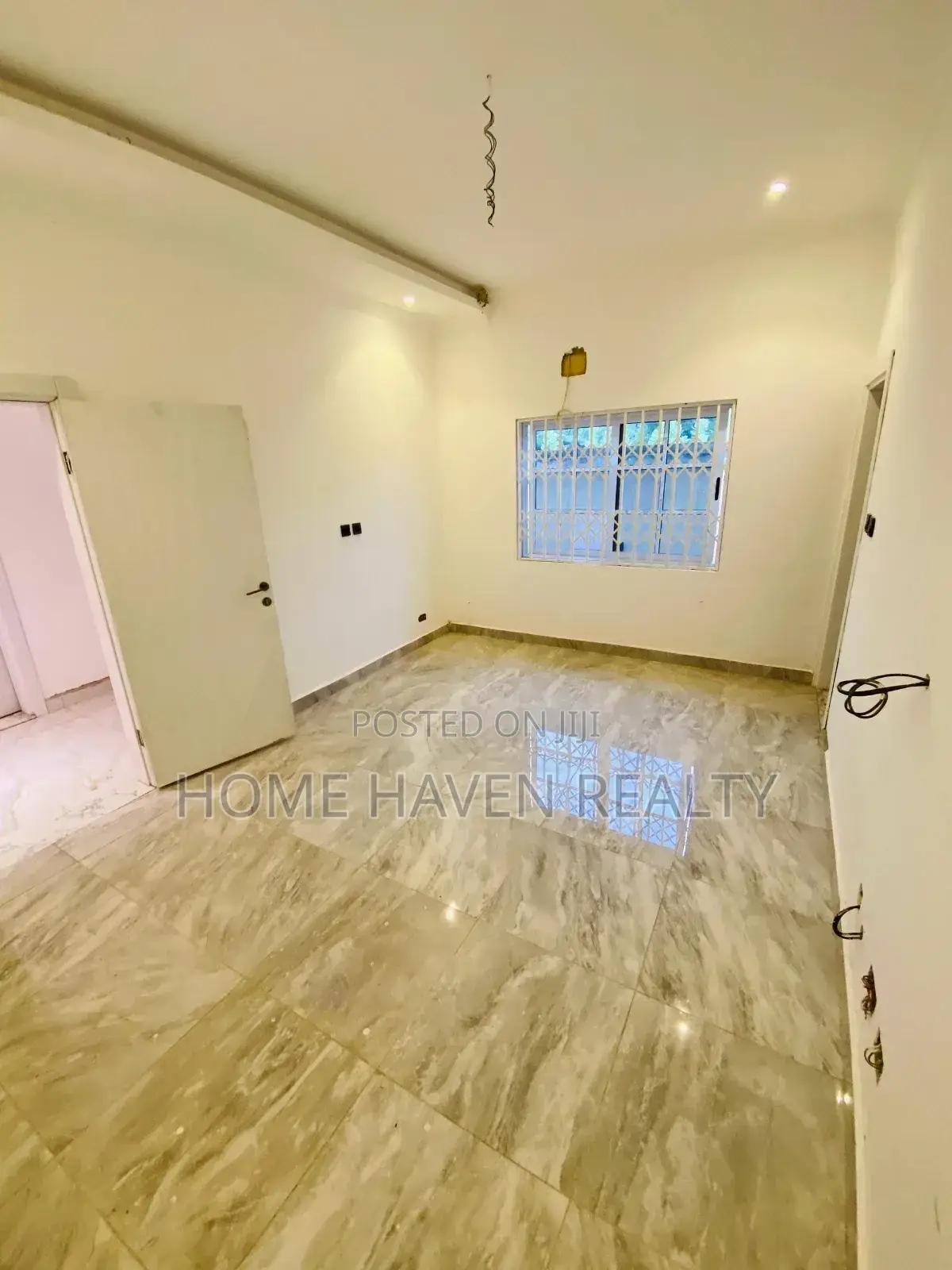 3bdrm House in 7 Days, Sowutwuom for rent