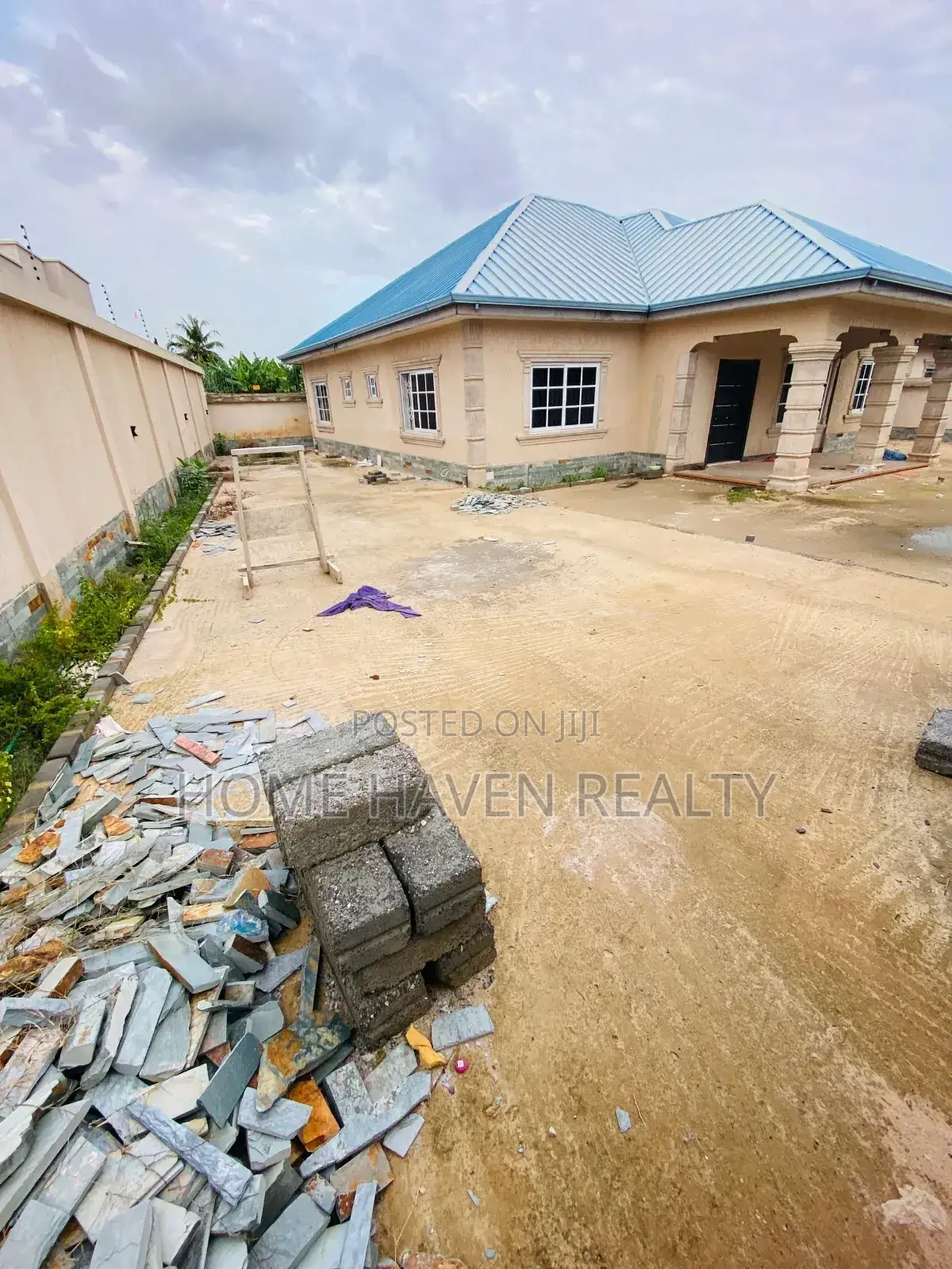 3bdrm House in 7 Days, Sowutwuom for rent