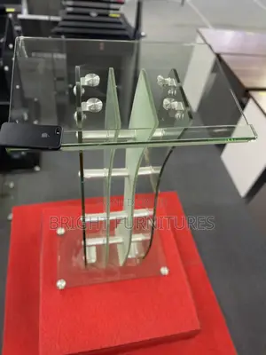 High Quality and Durable Glass Pulpit