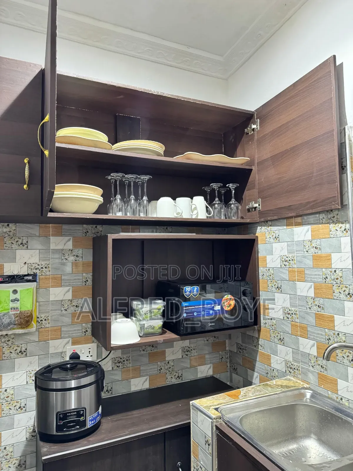 Furnished 1bdrm Apartment in Kunedu Estates, Dansoman for rent